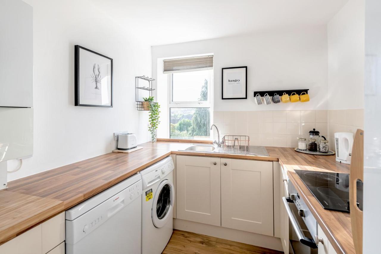 Modern & Spacious 2 Bedroom Maisonette Μπαθ Εξωτερικό φωτογραφία